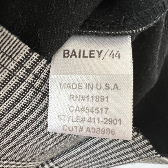 Bailey 44 Head Over Heels Plaid Pant - Picture 13 of 13